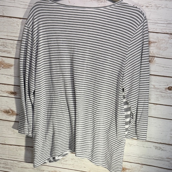 Alfred Dunner Grey and White Striped Blouse with Lace V-neck 3/4 Length Sleeves - Picture 4 of 4